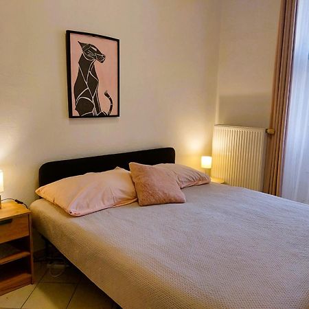 Byt 2+Kk Na Velkem Namesti Hradec Králové Exteriér fotografie